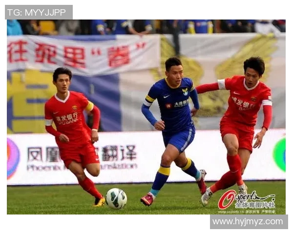 实时足球比分查询与分析助你掌握比赛动态与精彩瞬间